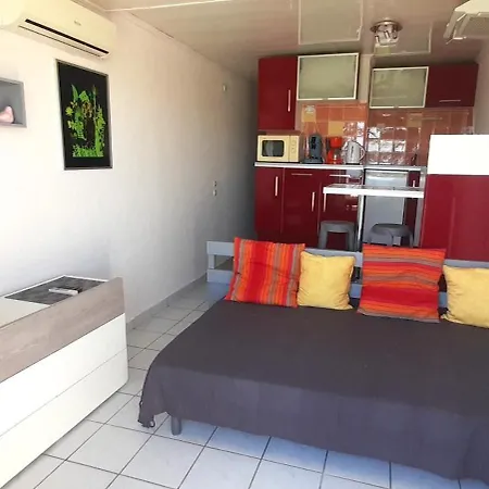 729, Port Nature 7 Au Village Naturiste Agde