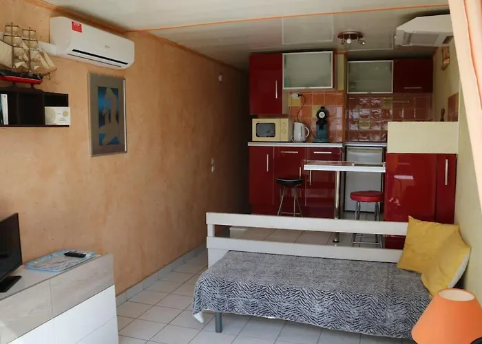 729, Port Nature 7 Au Village Naturiste Διαμέρισμα